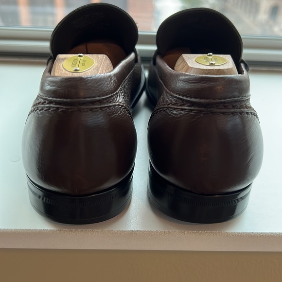 Lightly worn Monte Rosso Men’s dress shoes. Brown. Made in Italy. Size 8.5. - Picture 4 of 8